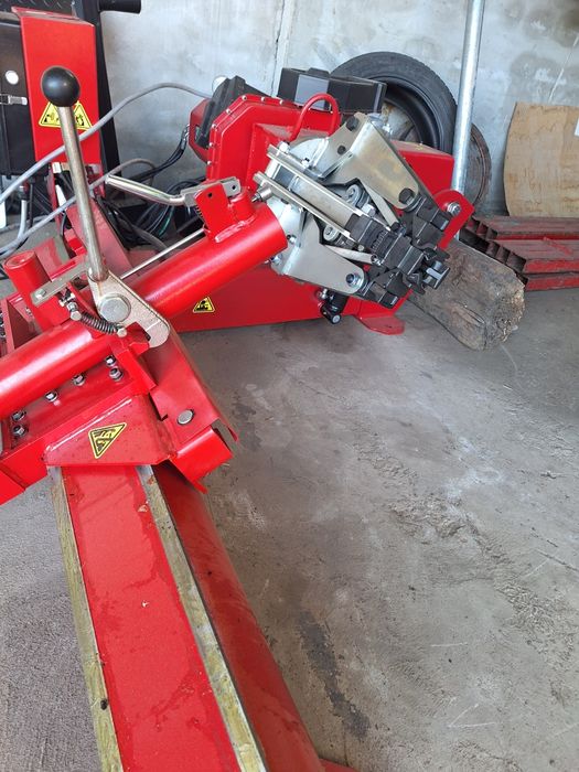 Presă dejantat roți vulcanizare scule nou