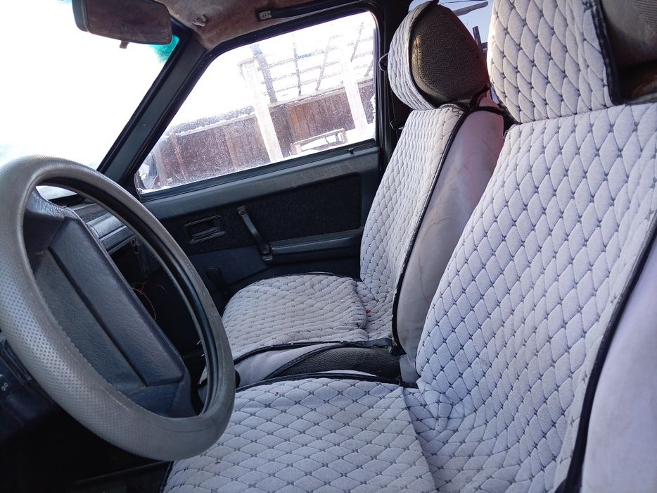 Продам ВАЗ 2109 сдесь не читаю!