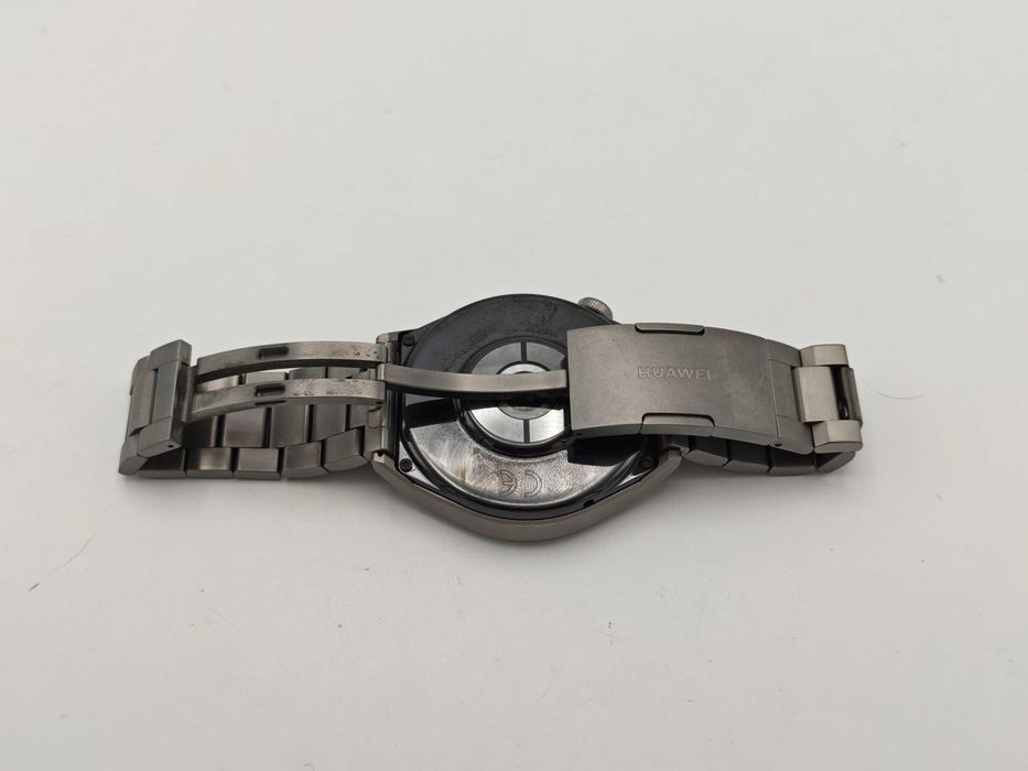 Smartwatch Huawei Watch GT 3 PRO Titanium Strap Light Stare Foarte Buna