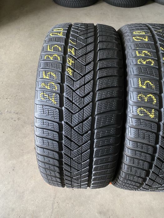 Anvelope iarna 235/35/20 Pirelli Sottozero 3 235 35 20 R20