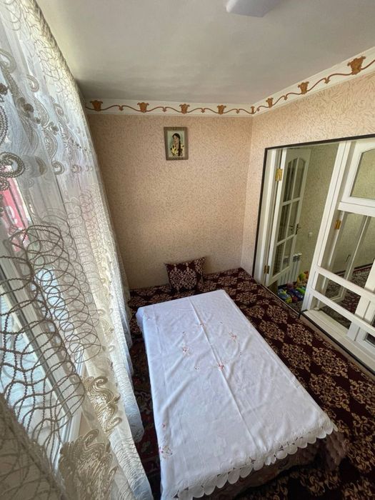 Гулобода зор уй сотилади