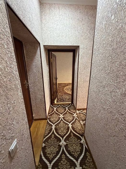 1 хона 3- кават янги гиштли дом