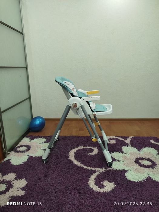 Стул для кормления