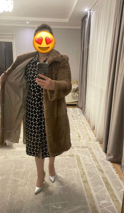 Продам норковую шубу