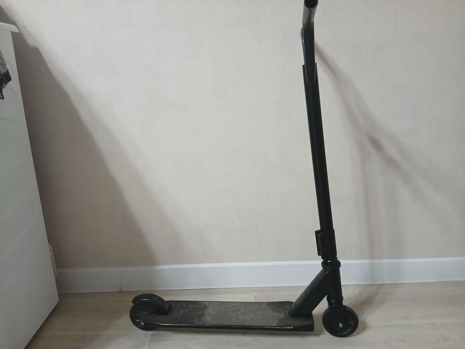 Самокат трюковой