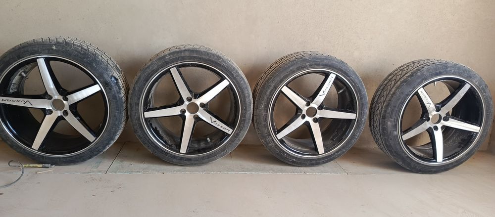 Vossen 17  saka diska