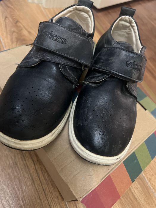 Красовки поло оригинальные 32го размера из vico