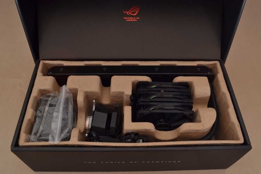 Охладител ASUS ROG Ryujin 360