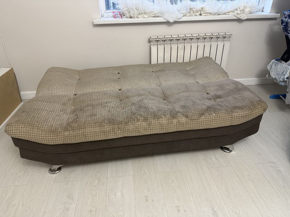 Отдам даром диван раскладной в кровать
