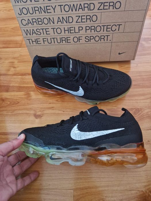 Vapormax original 2023