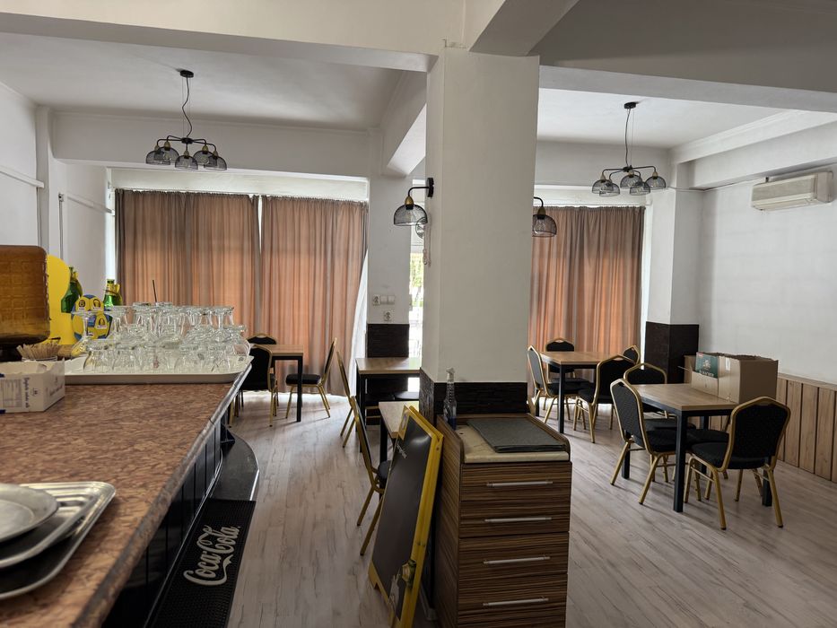 Spatiu comercial de inchiriat.