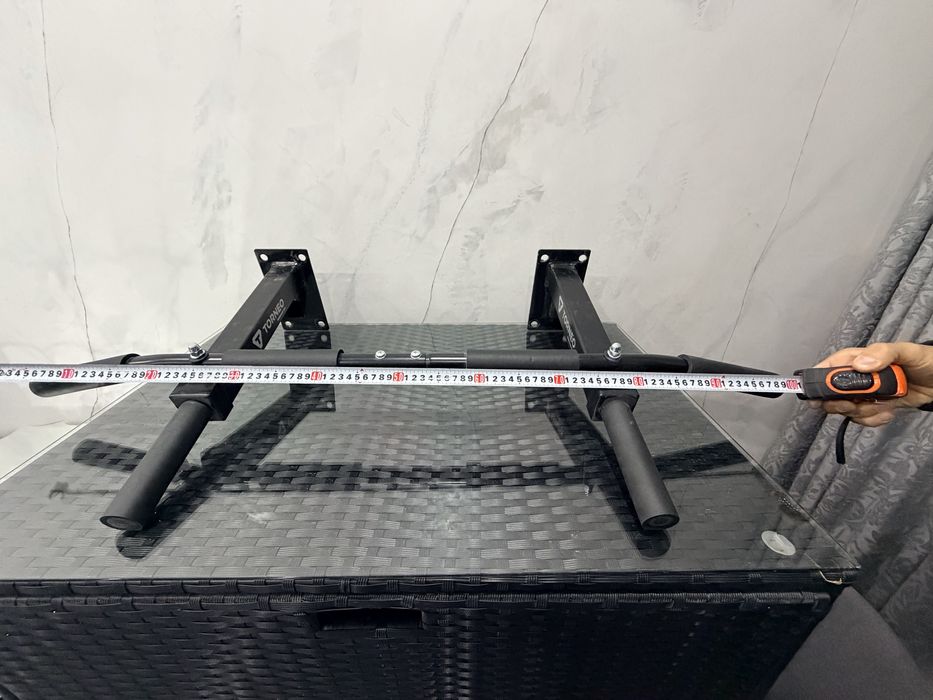 Турник настенный Torneo