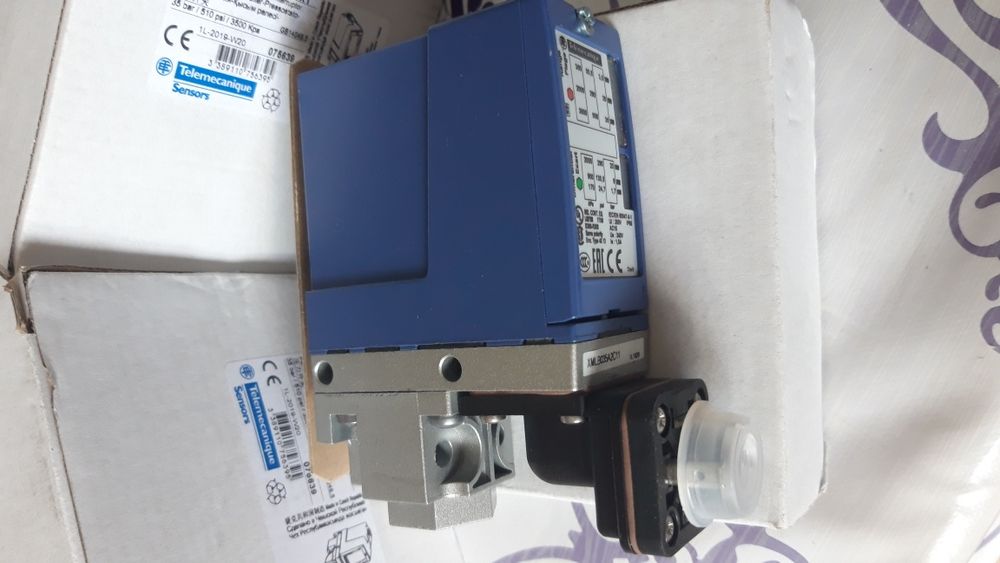 Senzor de presiune electromecanica