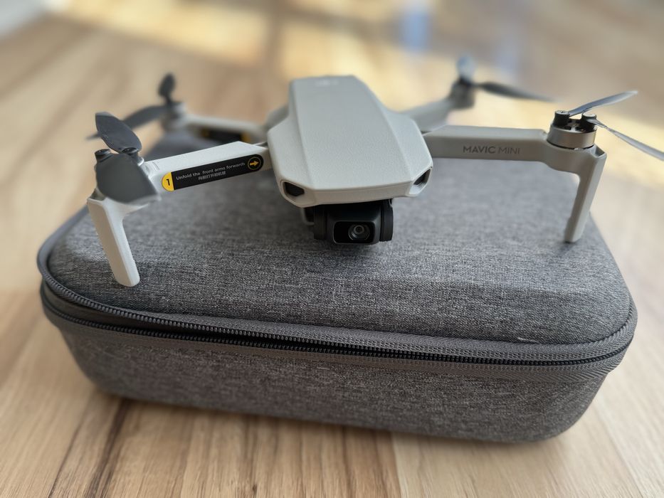 Drona DJI Mavic Mini Combo