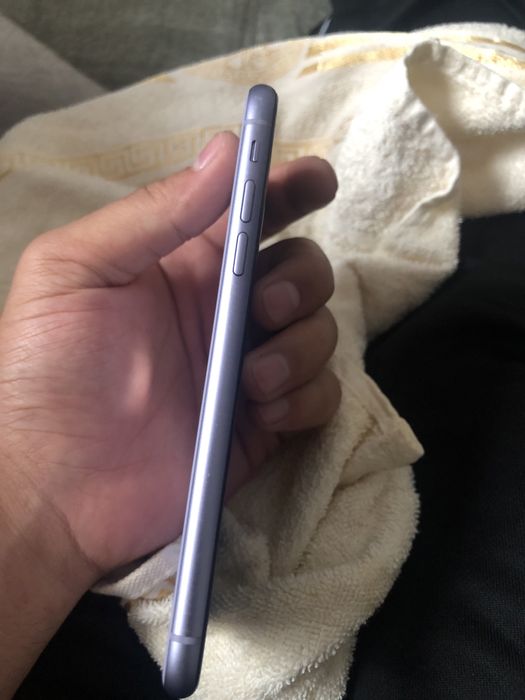 Айфон 11  128 гб 72%акб