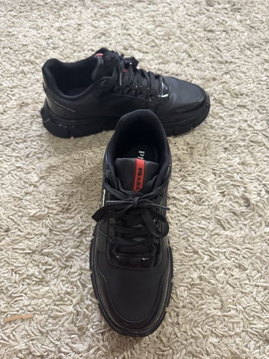 Adidasi prada marimea 42 eu cu piele