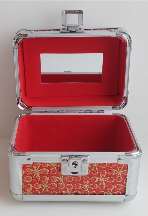 Сундучок сувенирный