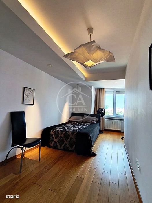 Apartament de închiriat cu 4 camere si terasa, Ultracentral, Oradea