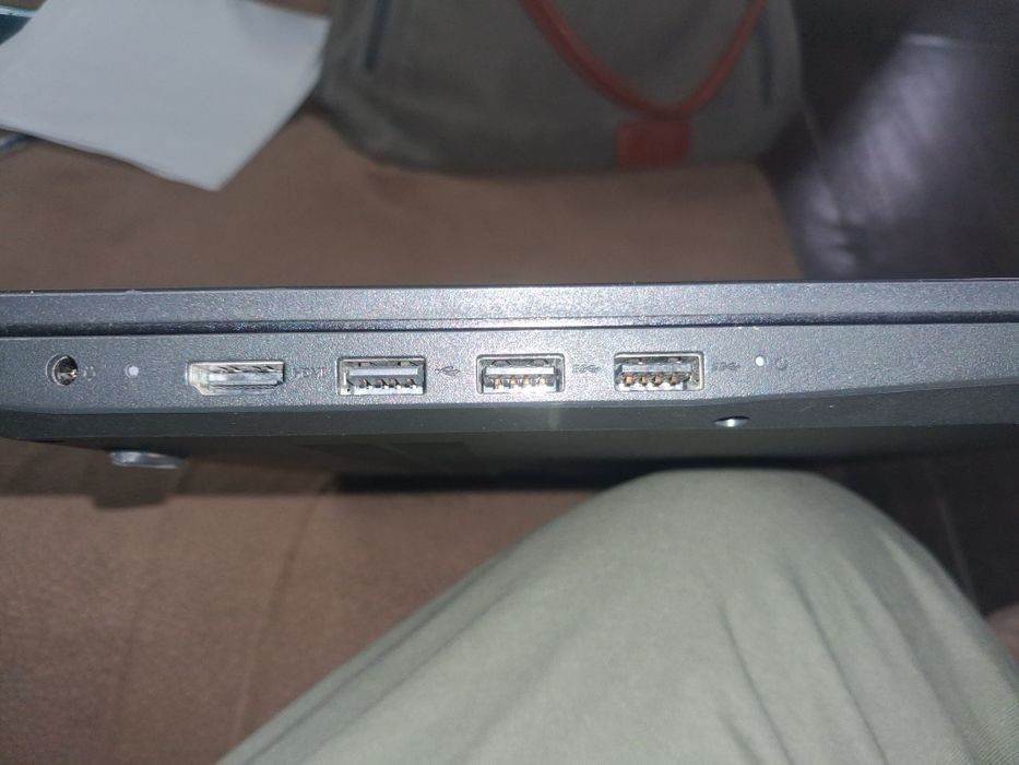 Продам ноутбук lenovo