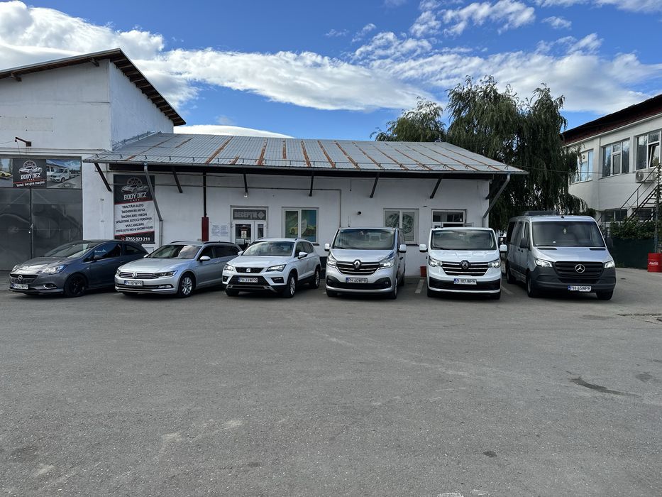 Inchiriez Microbuz 8+1 locuri. Inchiriere autoturism Campina