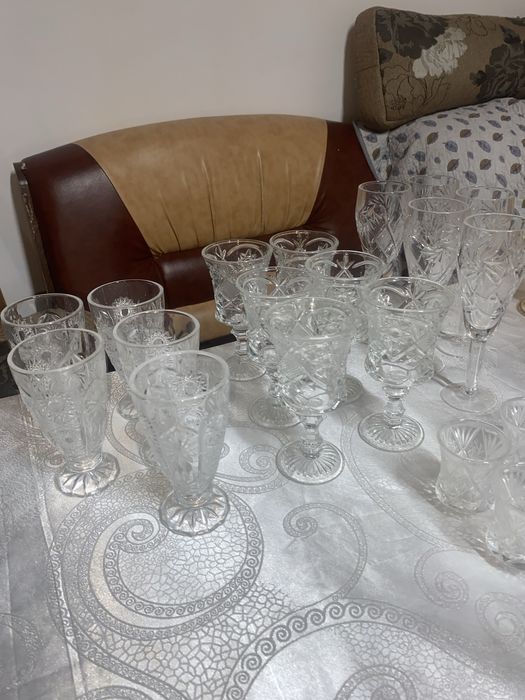 Хрустальные бокалы