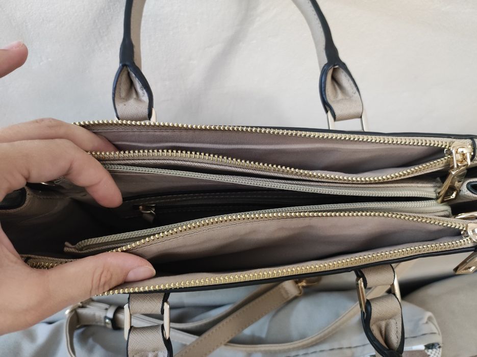 Елегантна дамска чанта