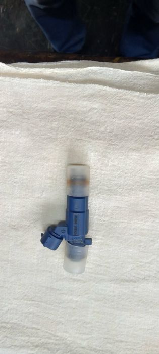 4 броя бензинови дюзи за Киа Сийд и Хюндай 1.4