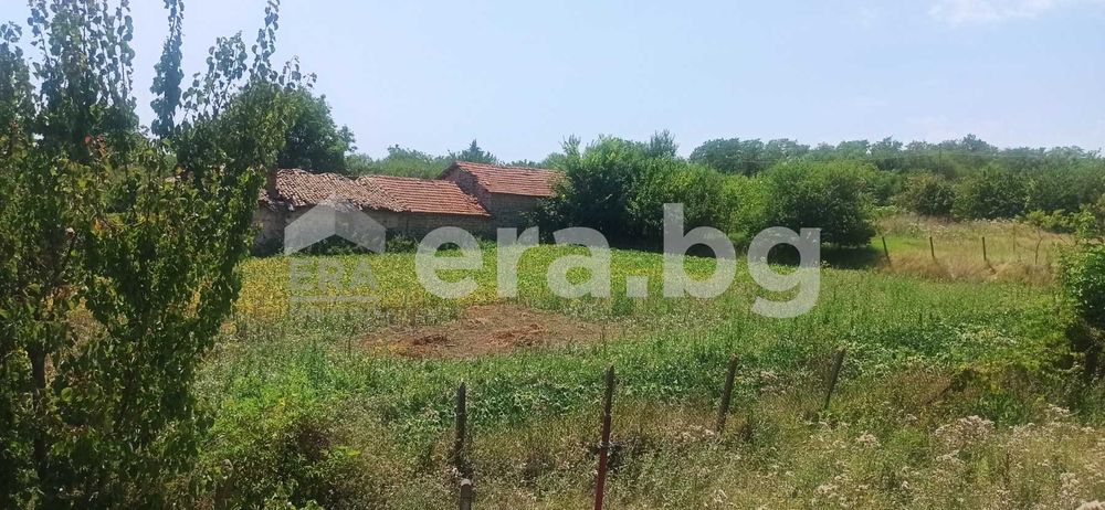 Продава се Къща в с. Николаевка, Област Варна - 61 кв.м за 615 €/кв.м - Снимка #2