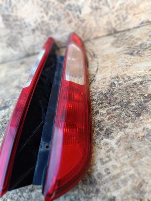 Продам оптику Ford (Форд) Focus 1, 2, оригинал, привозные из Европы.