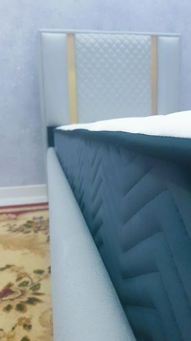 Кравать   новый     +матрас     новый   2.00×80