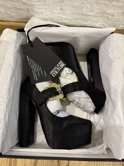 УНИКАЛНИ Versace Jeans Couture, 100% Оригинал, 38 номер