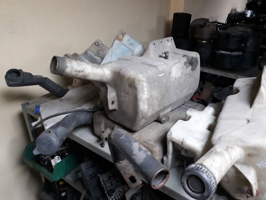 Бачек омывателя стекла