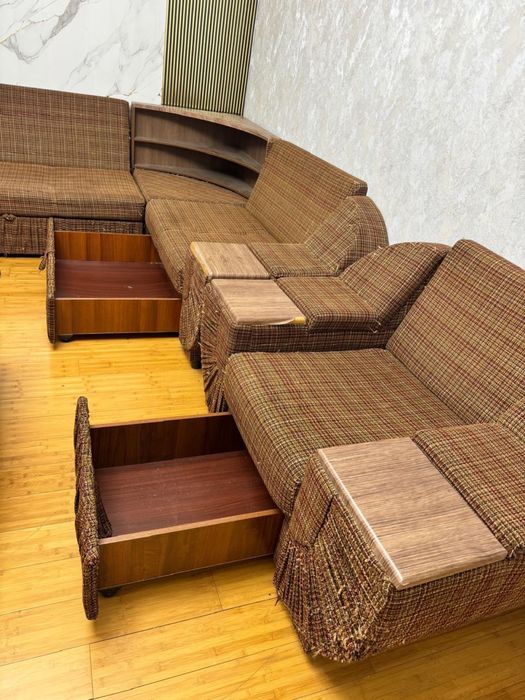 Диван для зала 2 метра