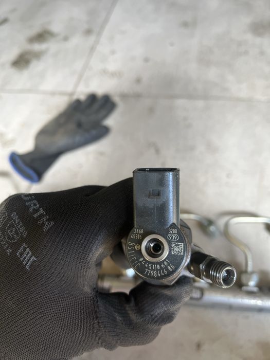 Помпа/дюзи/рейл мини кънтриман 2.0д 143 ( pompa/diuzi/reil mini )