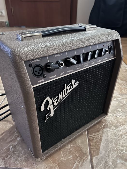 Amplificator FENDER acoustasonic
