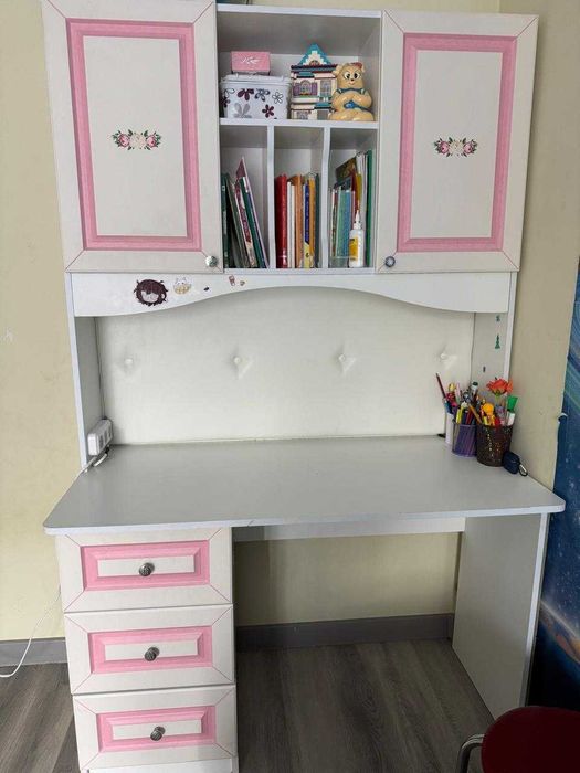 Продам письменный стол