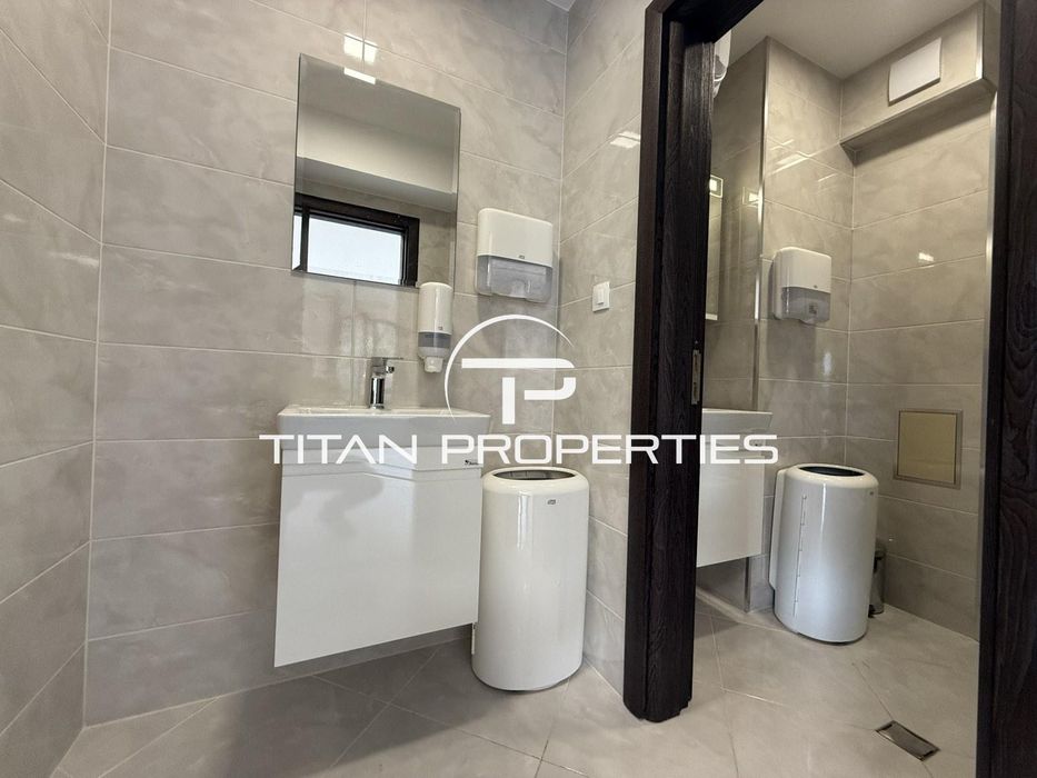 Дава се под наем Офис в Пловдив, Център - 180 кв.м за 1260 € - Снимка #7