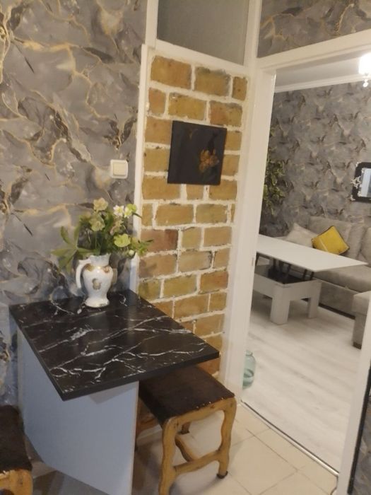 2 комнатная квартира в метро БИЙ Мирзо-Улугбекский район