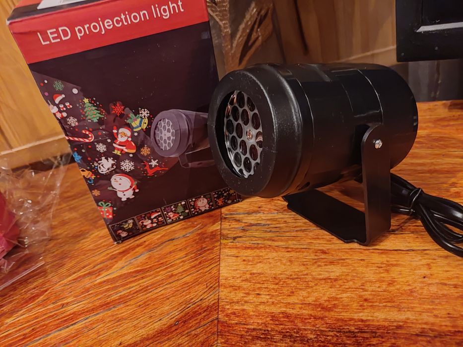 Проектор-снежинки со слайдами,360 градусов вращение картинки