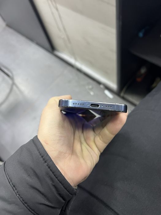 Iphone 15 pro chaqali