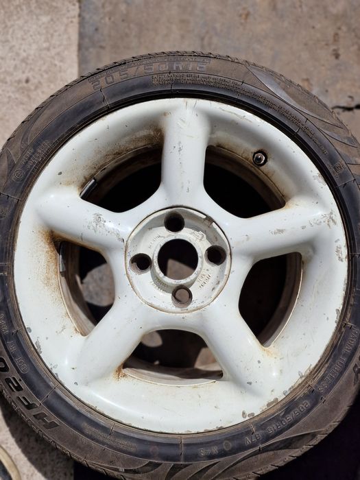 Диски r16 продаю БЕЗ РЕЗИНЫ, ПРОСТО ДИСКИ!!!