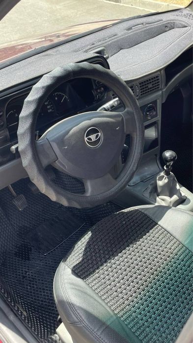 Nexia 1 sons 1chi qol holati yaxshi ishi yoq olib haydashli moshina