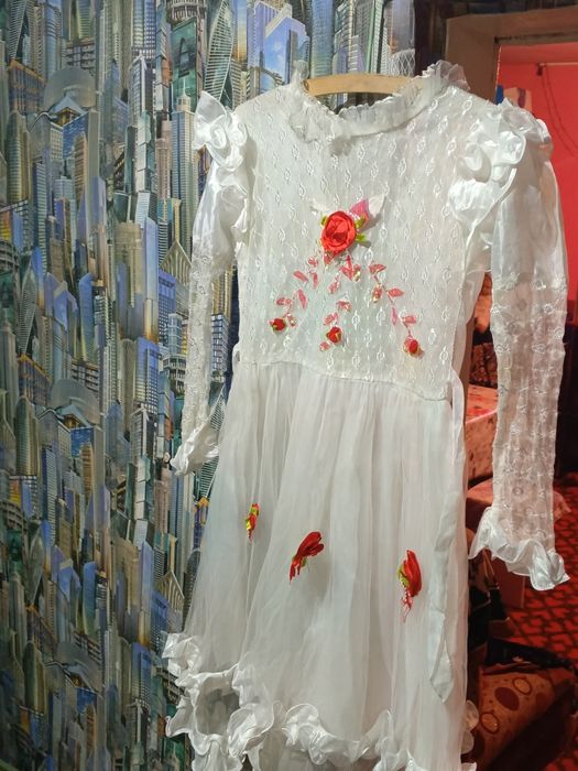 Продам детское платье