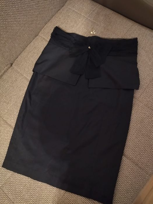 Юбка карандаш с баской, новая