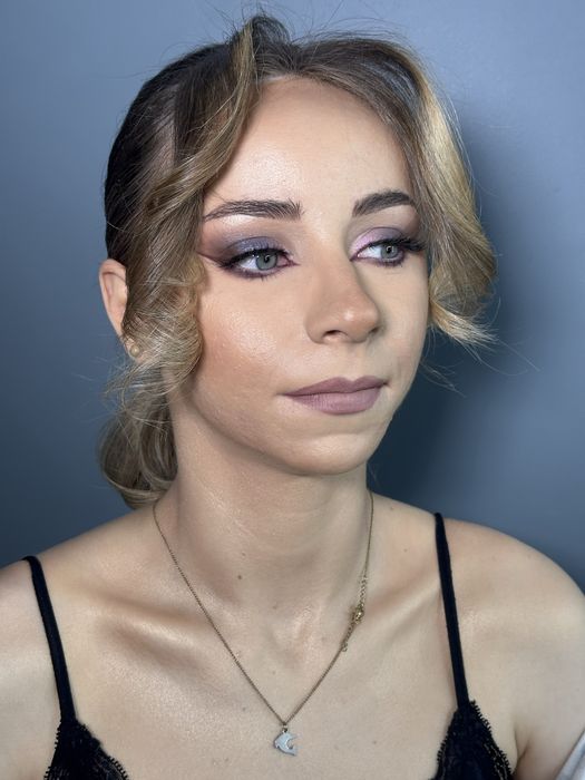 Makeup si coafat simultan valea lupului- iasi
