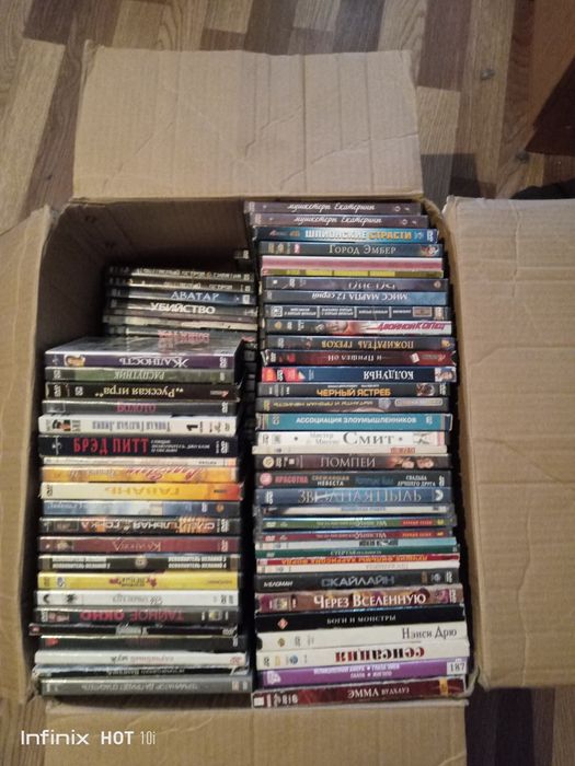 Лицензионные ДВД диски.