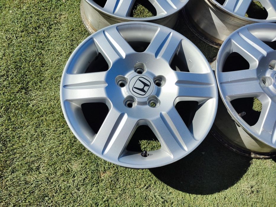 16 5x114.3 Honda лети джанти 5х114.3