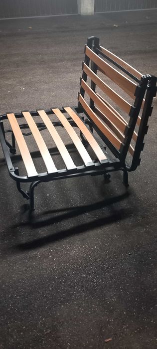 Vand pat dormitor, structura metal cu somiera de lemn 80x200cm cu saltea aprox 10 cm groasa, si cu functiune de fotoliu
