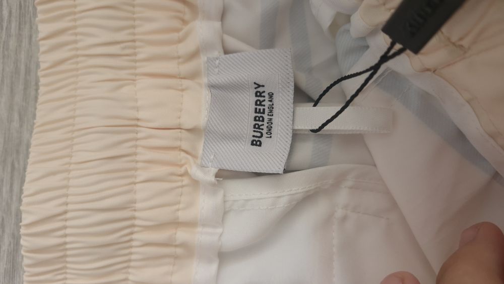Pantaloni burberry