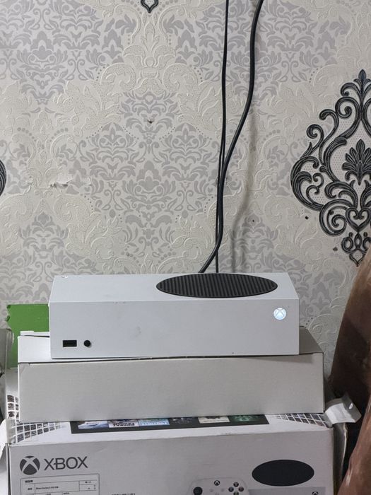 Xbox 512GB каробка все есть